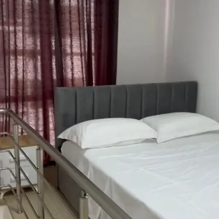 Appartement Chriss Lezhë